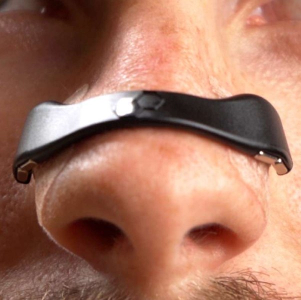 Magnetinė nosies juostelė geresniam miegui